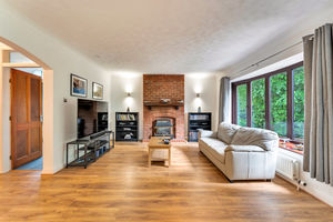 No.2 - Lounge- click for photo gallery